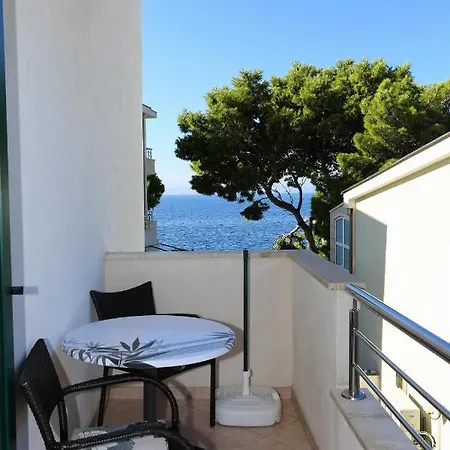 Apartment 2605b *