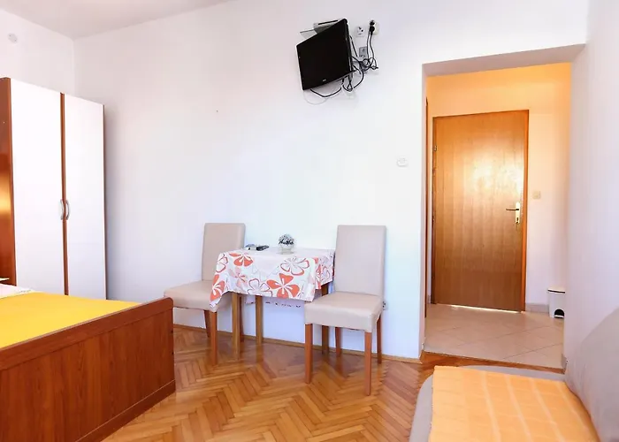 2605b Apartman Promajna